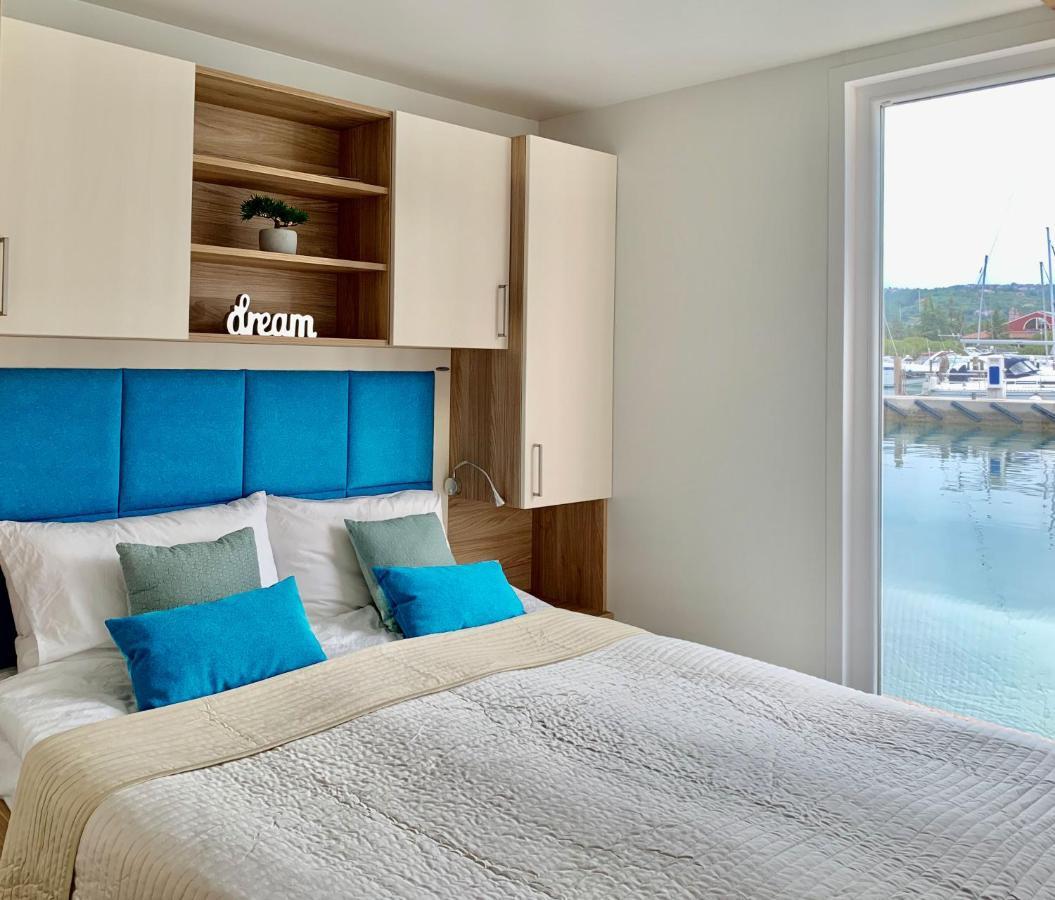 Bonita Houseboat Apartment Portorose Экстерьер фото